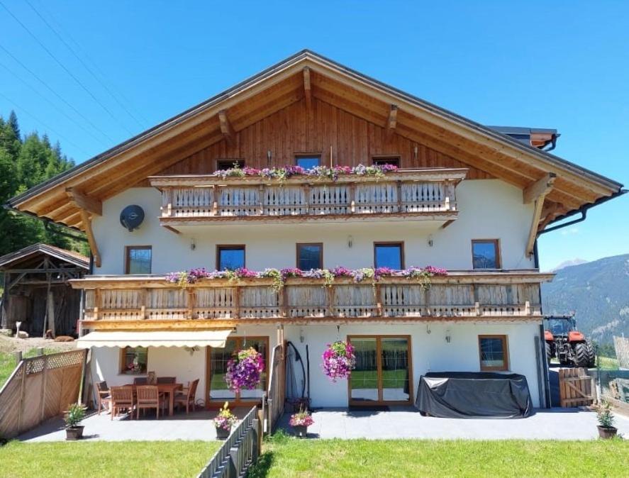 Ferienwohnungen Jenewein Gries am Brenner Exterior foto
